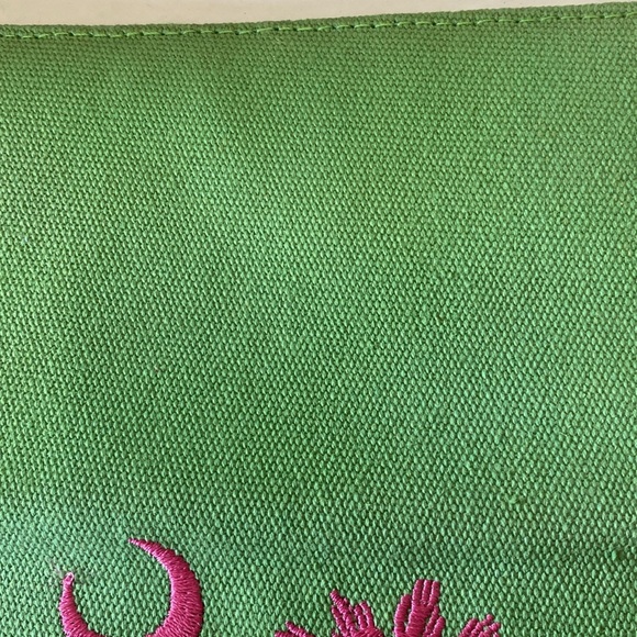 Palmetto pouch trifold large wallet. - Picture 8 of 11